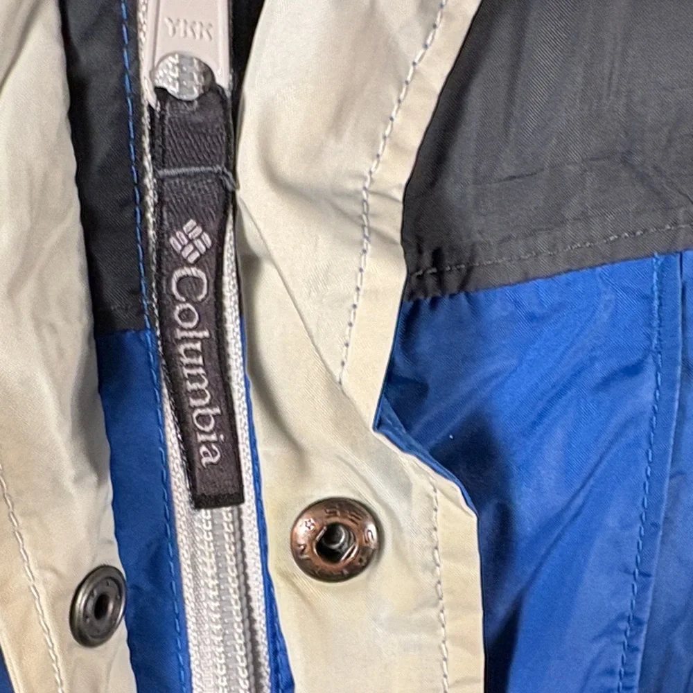 Columbia Men's Blue and‎ Gray Raincoat. XL 54” chest. GG